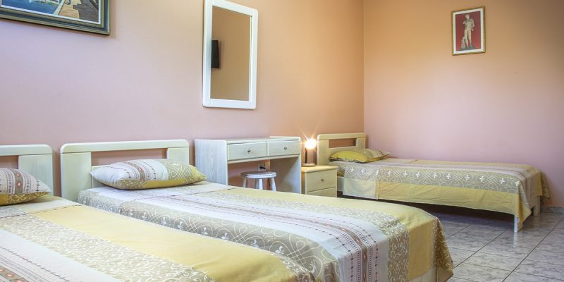 Triple room in Chora, Andros